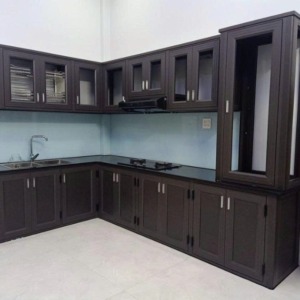 Tủ bếp nhôm kính cao cấp – Chống nước, chống mối mọt